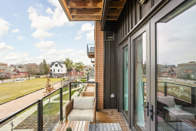 $2,600 | 877 North East Street, Unit 201A, Indianapolis, IN 46202