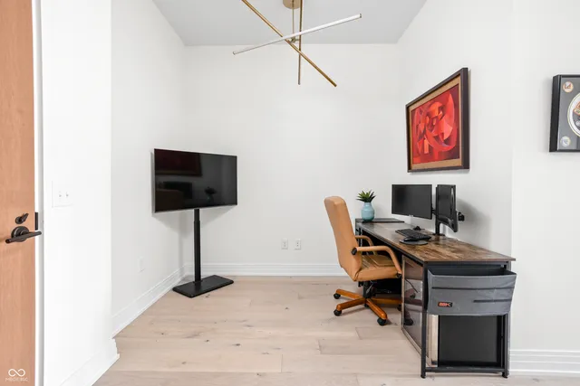 $2,600 | 877 North East Street, Unit 201A, Indianapolis, IN 46202