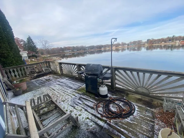 $124,900 | 435 South Rock Lake Drive, Vestaburg, MI 48891