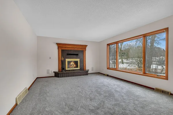 $320,000 | 122 Benton Oaks Drive, Sauk Rapids, MN 56379