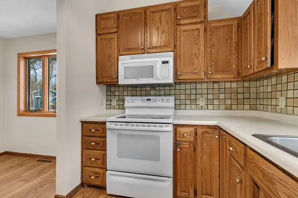 $320,000 | 122 Benton Oaks Drive, Sauk Rapids, MN 56379