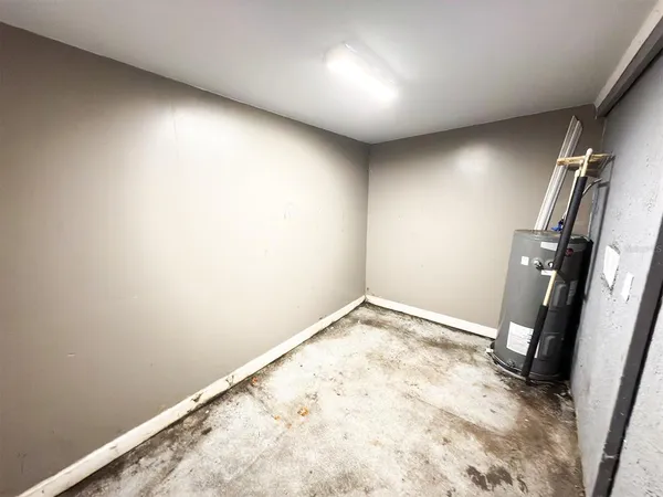 $1,699 | 2882 Sanford Avenue, Sanford, FL 32773