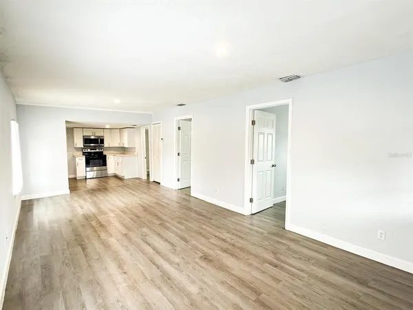 $1,699 | 2882 Sanford Avenue, Sanford, FL 32773