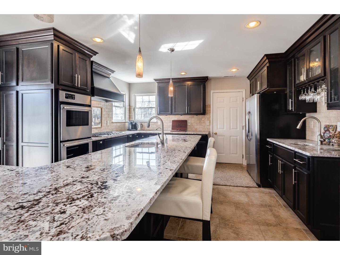 104 Heatherton Road Woolwich Township, NJ 08085 - Photo 12 of 25 Kitchen