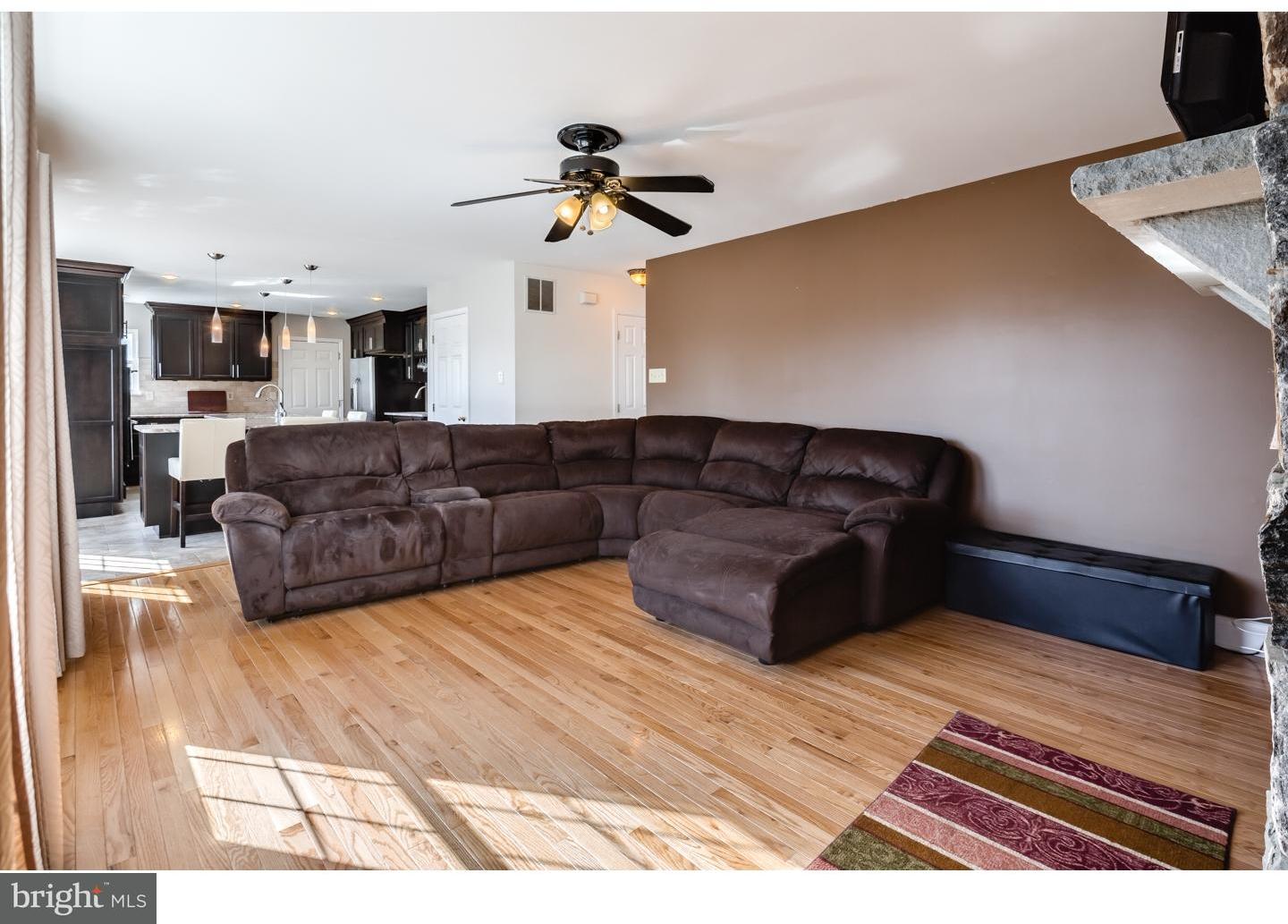 104 Heatherton Road Woolwich Township, NJ 08085 - Photo 10 of 25 Family Room