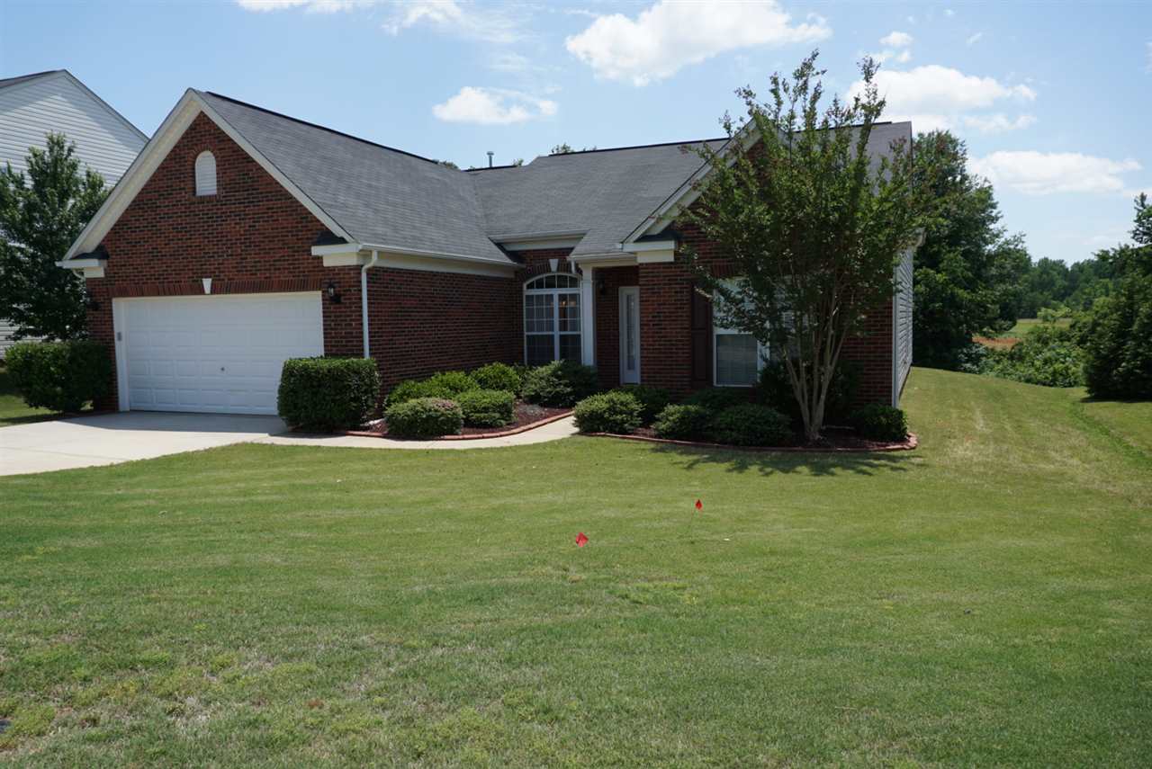 143 Castleton Circle Boiling Springs, SC 29316 - Photo 2 of 19