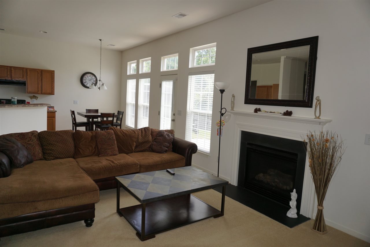 143 Castleton Circle Boiling Springs, SC 29316 - Photo 5 of 19