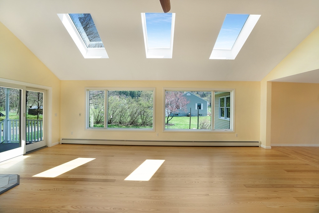 17 Fort Hill Road Easthampton, MA 01027 - Photo 14 of 42 Gallery Image 14