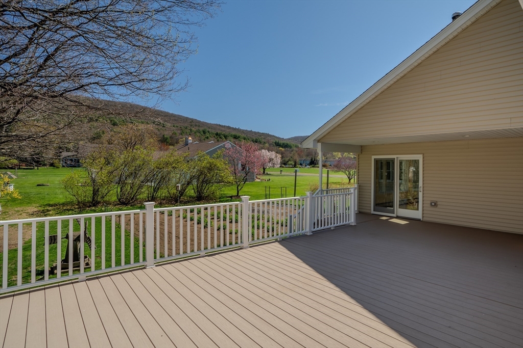 17 Fort Hill Road Easthampton, MA 01027 - Photo 36 of 42 Gallery Image 36