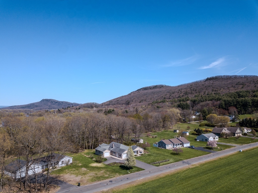 17 Fort Hill Road Easthampton, MA 01027 - Photo 41 of 42 Gallery Image 41