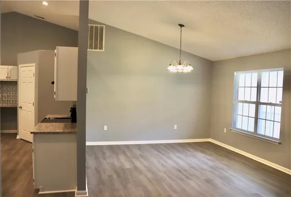 $2,000 | 1101 Ravenswood Drive, Anderson, SC 29625