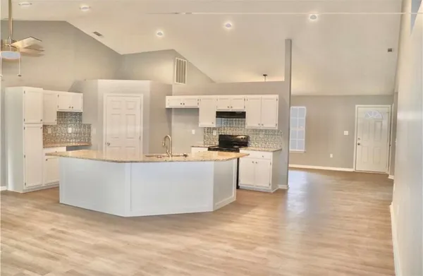 $2,000 | 1101 Ravenswood Drive, Anderson, SC 29625