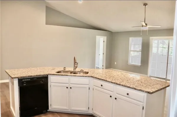 $2,000 | 1101 Ravenswood Drive, Anderson, SC 29625
