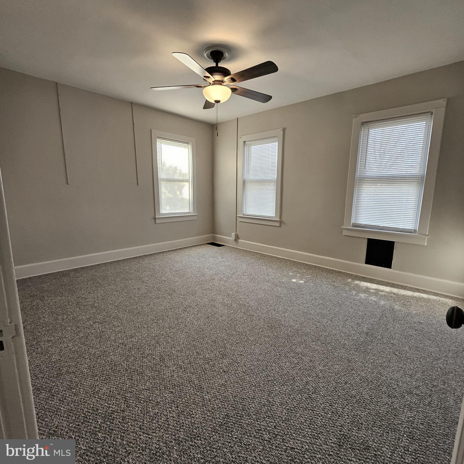 216 Union Street Salem, NJ 08079 - Photo 32 of 46