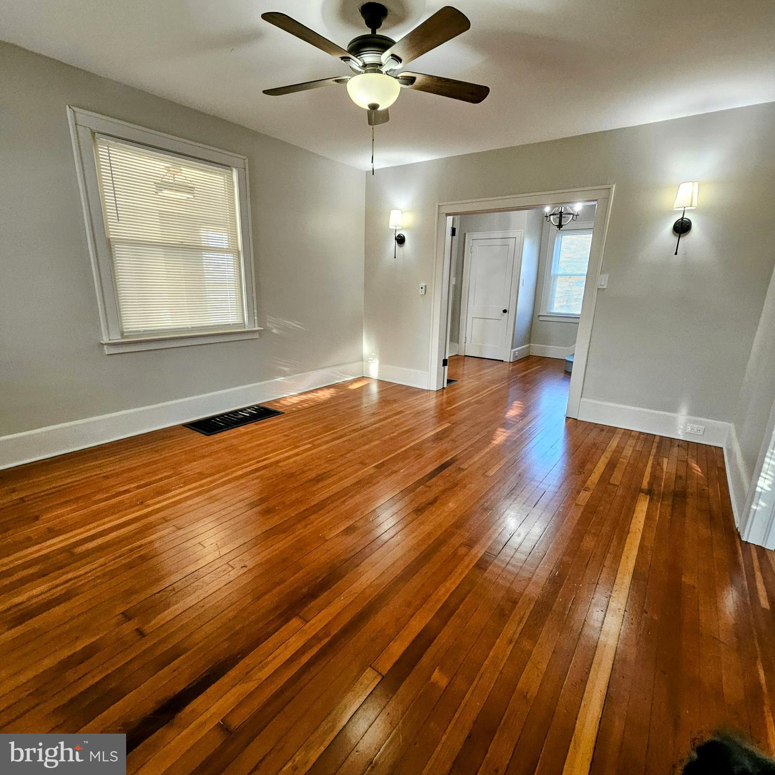 216 Union Street Salem, NJ 08079 - Photo 7 of 46