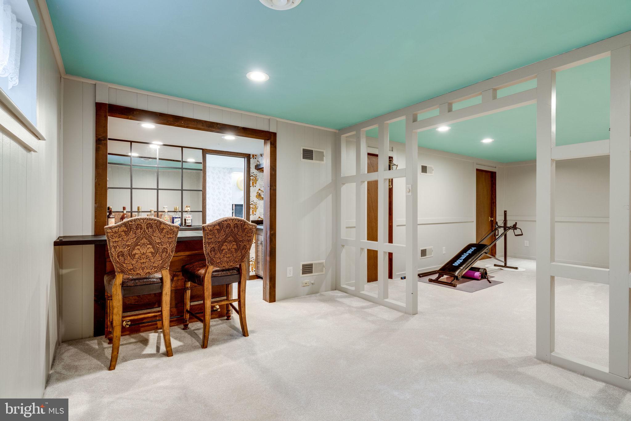 8313 Oakford Drive Springfield, VA 22152 - Photo 31 of 45 Adjoining Bar/Study - room to dream