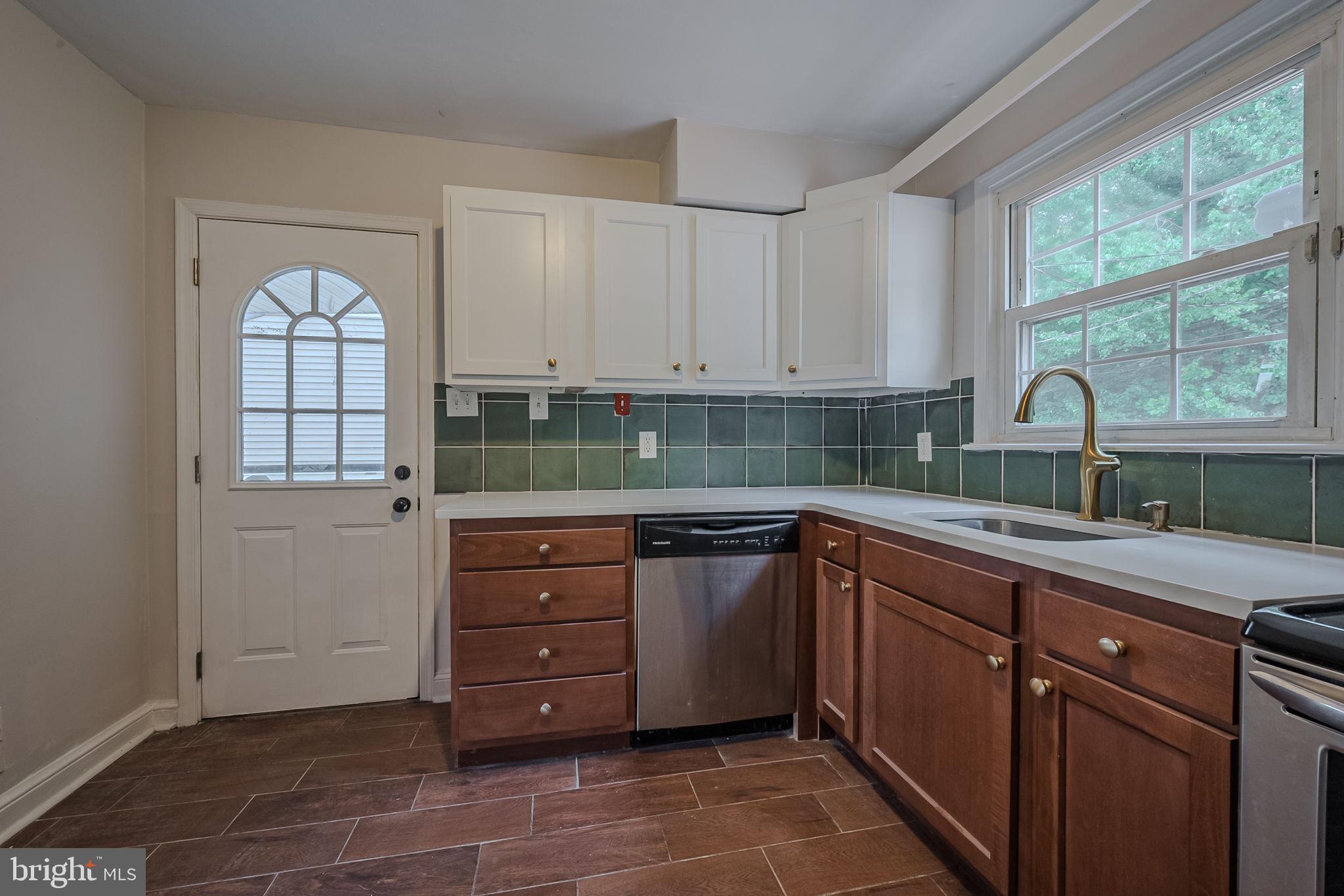 320 Atkinson Road Wilmington, DE 19804 - Photo 12 of 32 Gallery Image 12