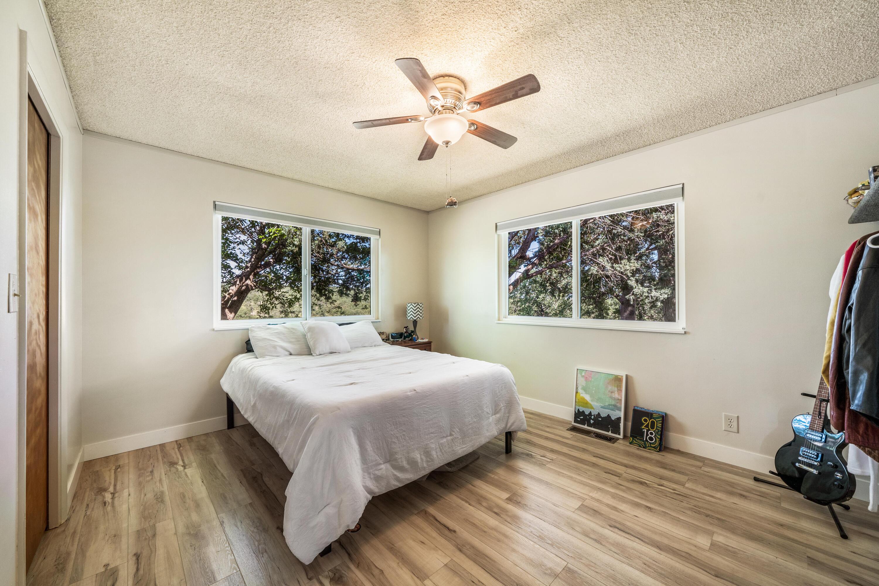 24423 Bascom Road Millville, CA 96062 - Photo 11 of 31 bedroom 1