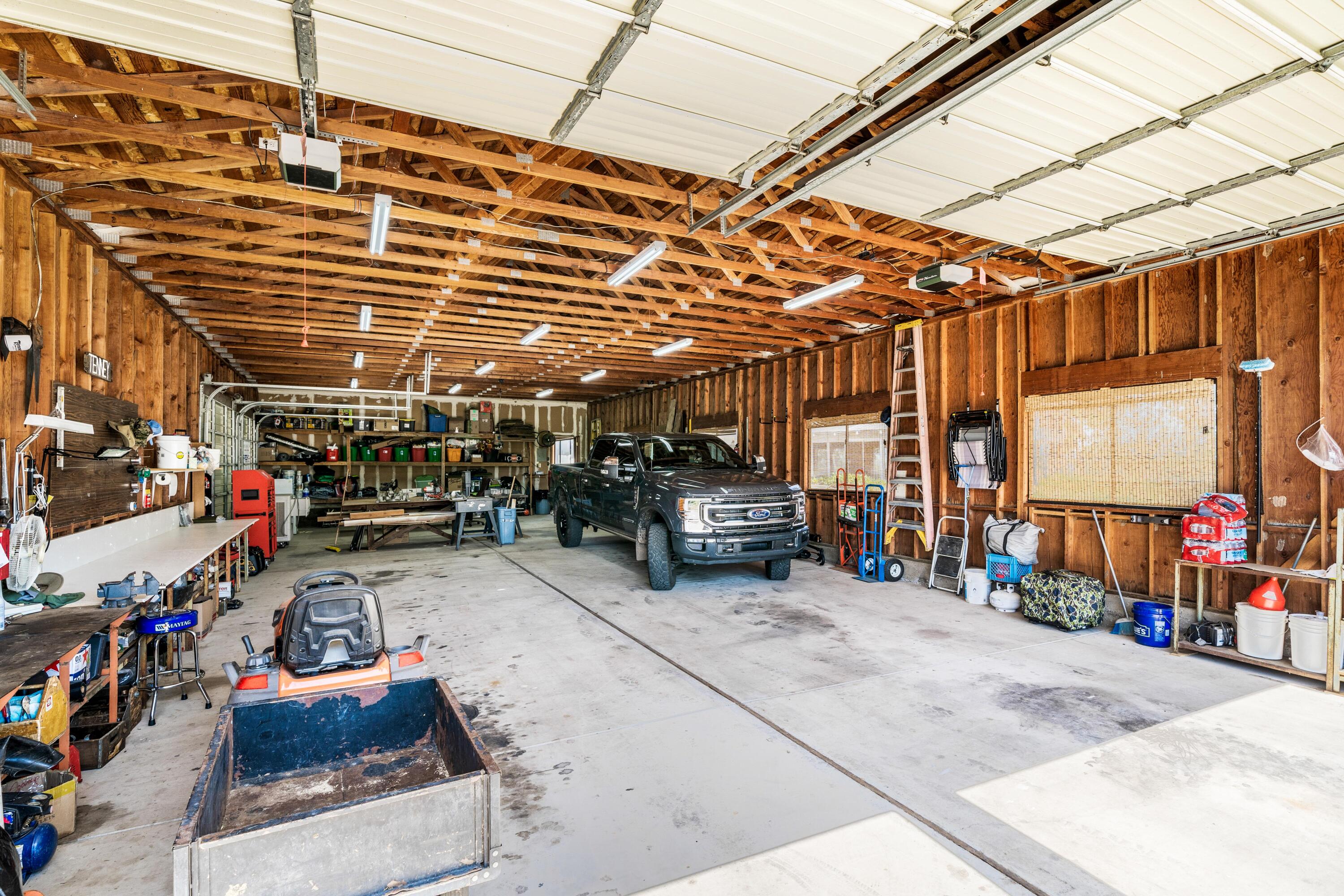 24423 Bascom Road Millville, CA 96062 - Photo 16 of 31 HARRISONM-32