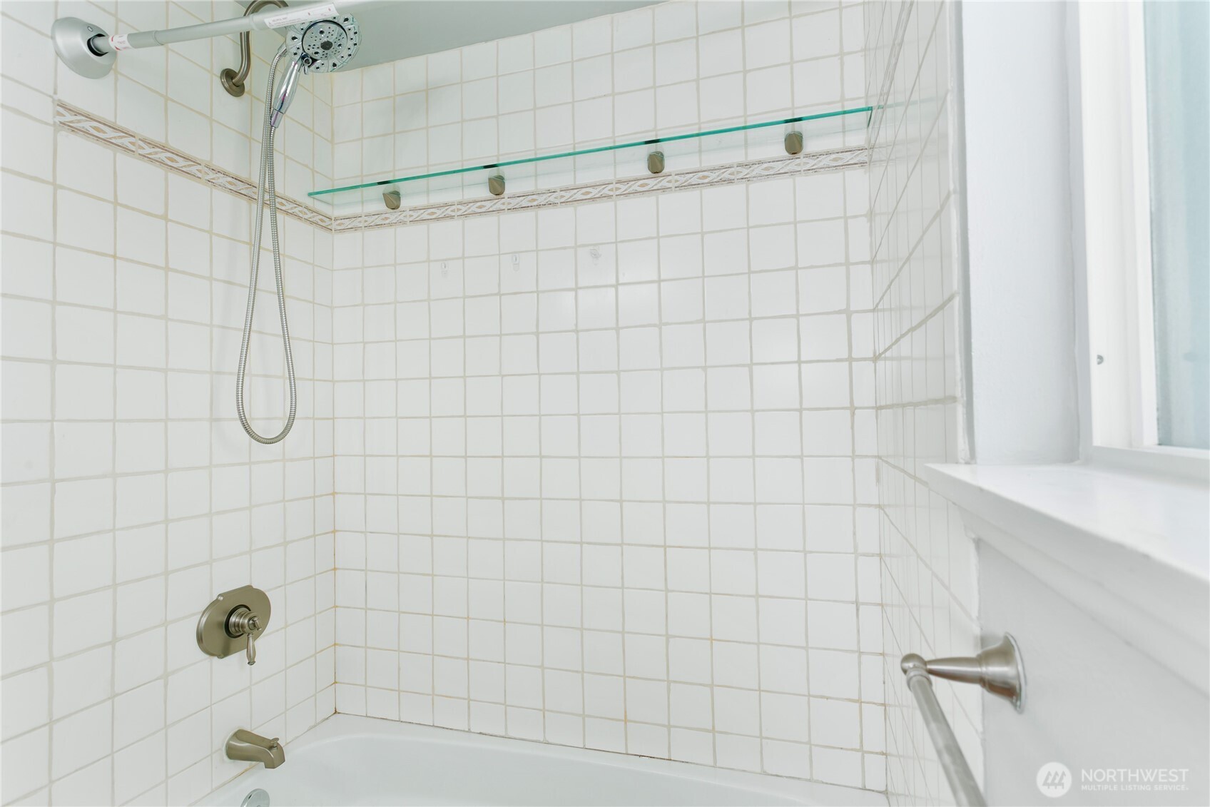 31327 12th Place South Federal Way, WA 98003 - Photo 16 of 40 a bathroom with a shower