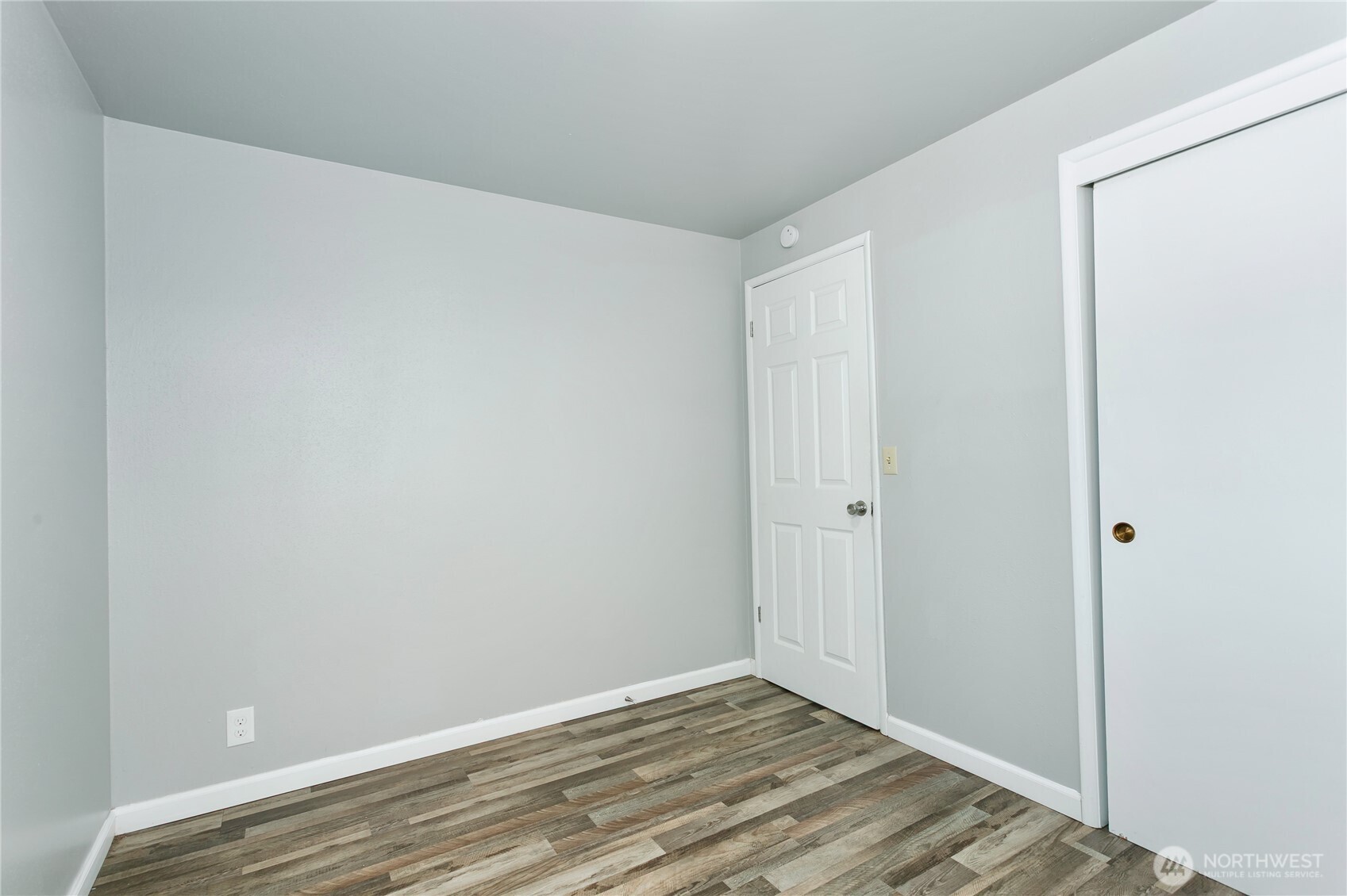 31327 12th Place South Federal Way, WA 98003 - Photo 20 of 40 a view of an empty room
