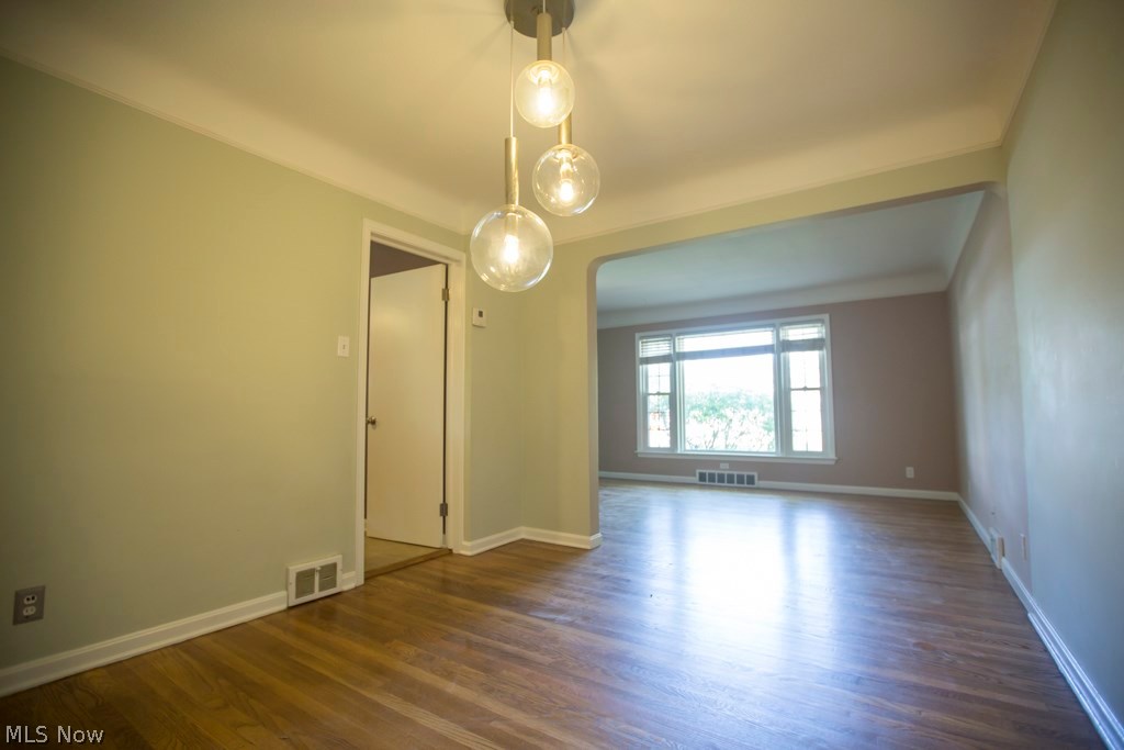 1167 Ford Road Lyndhurst, OH 44124 - Photo 4 of 16