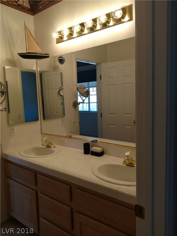 290 Francisco Street Henderson, NV 89014 - Photo 33 of 44