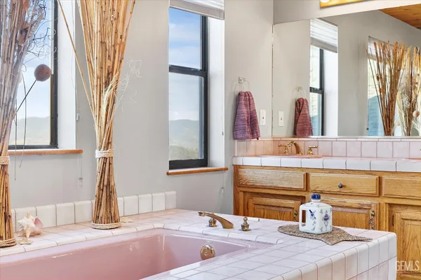 $597,000 | Undisclosed Address, Tehachapi, CA 93561