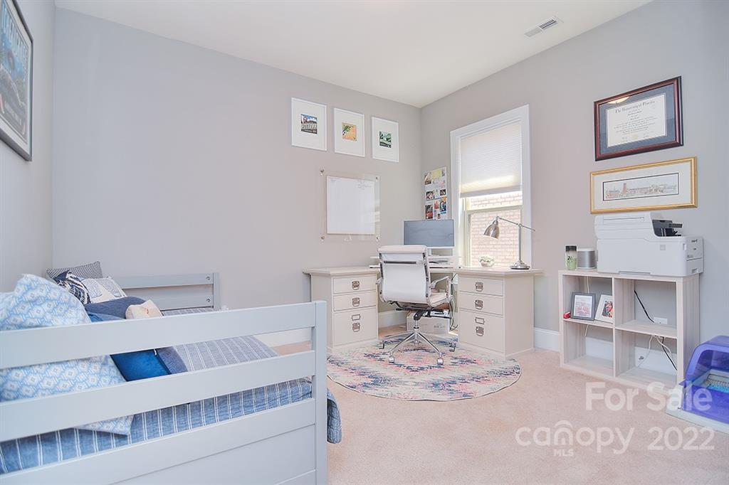 9739 Wheatfield Road Charlotte, NC 28277 - Photo 18 of 37 Gallery Image 18