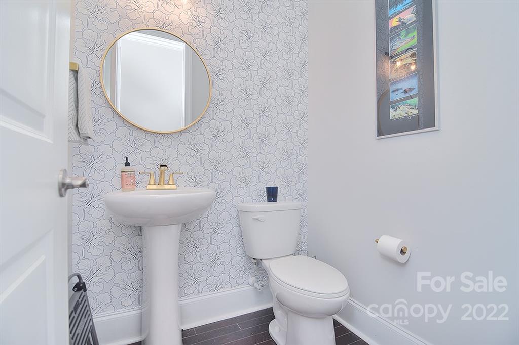 9739 Wheatfield Road Charlotte, NC 28277 - Photo 25 of 37 Gallery Image 25