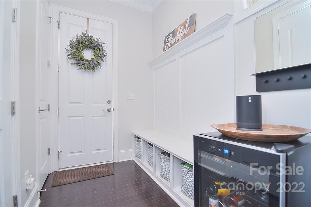 9739 Wheatfield Road Charlotte, NC 28277 - Photo 8 of 37 Gallery Image 8