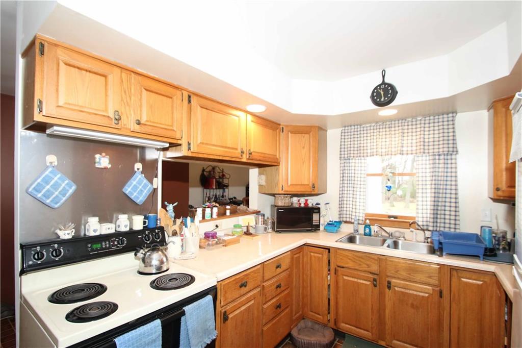 7924 Laverne Road Indianapolis, IN 46217 - Photo 4 of 22 Gallery Image 4