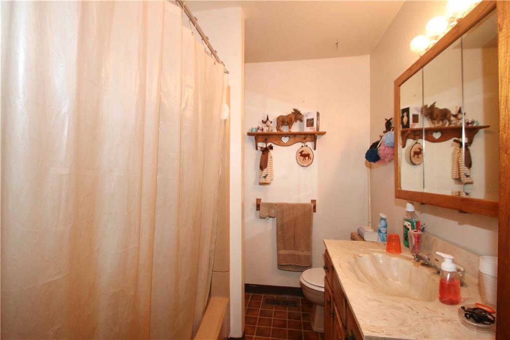 7924 Laverne Road Indianapolis, IN 46217 - Photo 10 of 22 Gallery Image 10