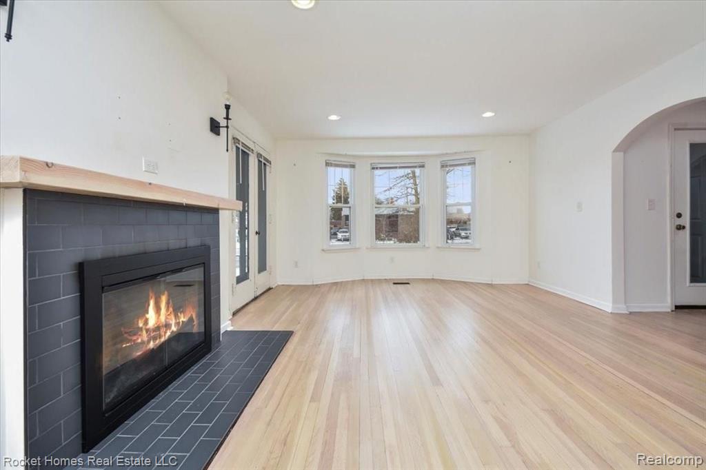 1452 Bishop Road Grosse Pointe Park, MI 48230 - Photo 8 of 48