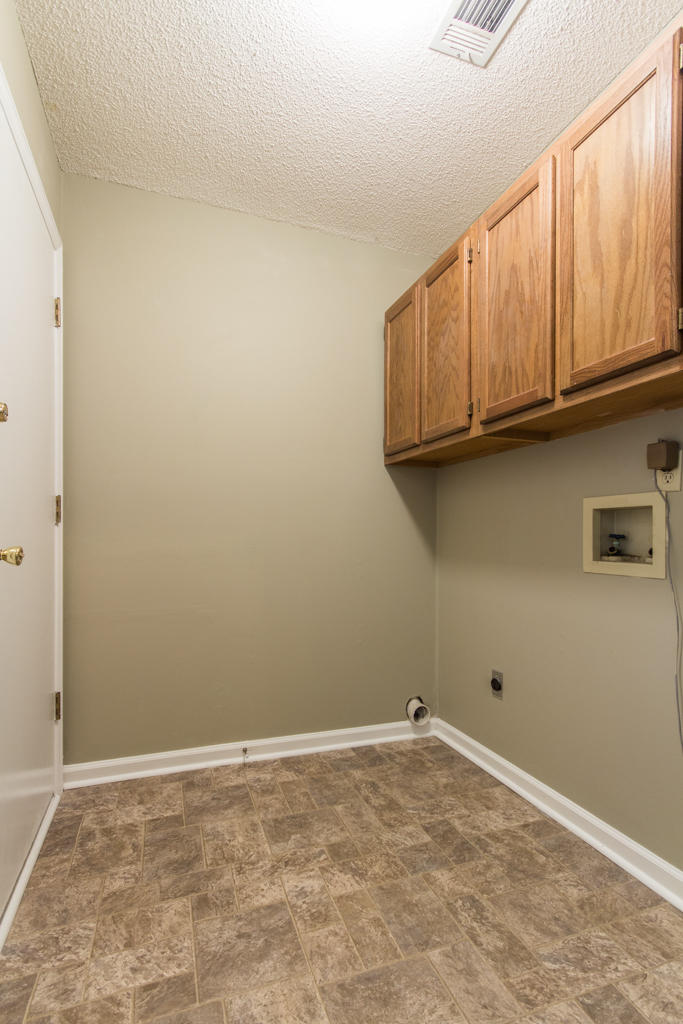 100 Jigsaw Road Summerville, SC 29485 - Photo 11 of 14 IMG_1556