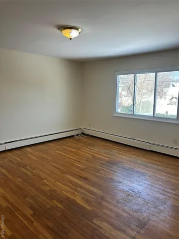 $3,600 | 148 North 22nd Street, Unit 2, Wyandanch, NY 11798