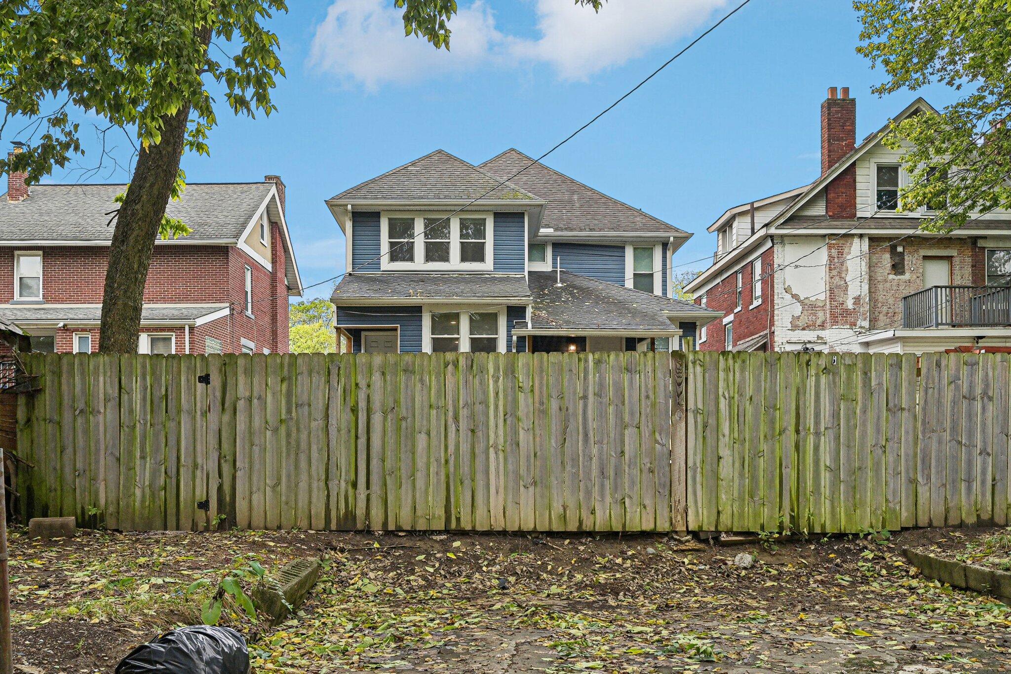 556-558 Berkeley Road Columbus, OH 43205 - Photo 44 of 50 Berkeley Rd 558-044