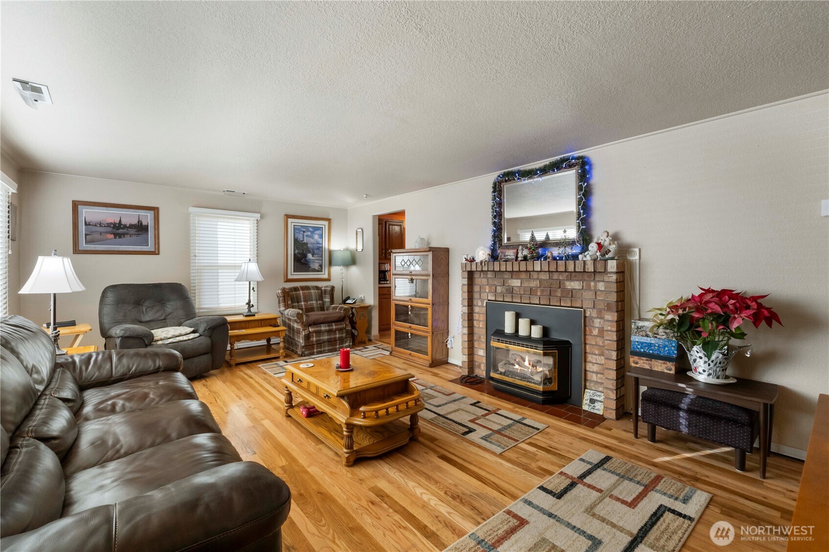 1107 Adele Street Sumner, WA 98390 - Photo 5 of 24