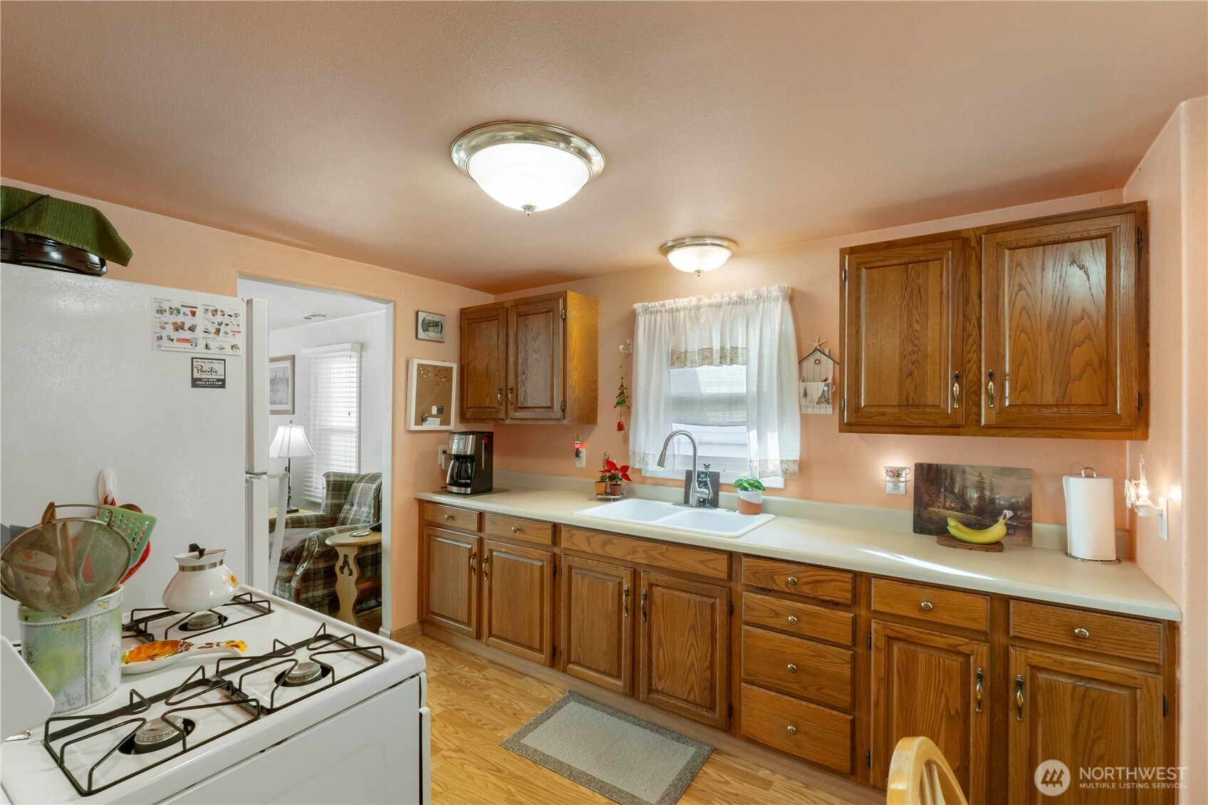 1107 Adele Street Sumner, WA 98390 - Photo 8 of 24