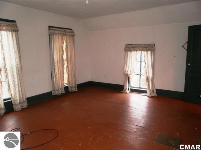 6064 West Lincoln Road Elwell, MI 48832 - Photo 13 of 25 1769579-12.JPG