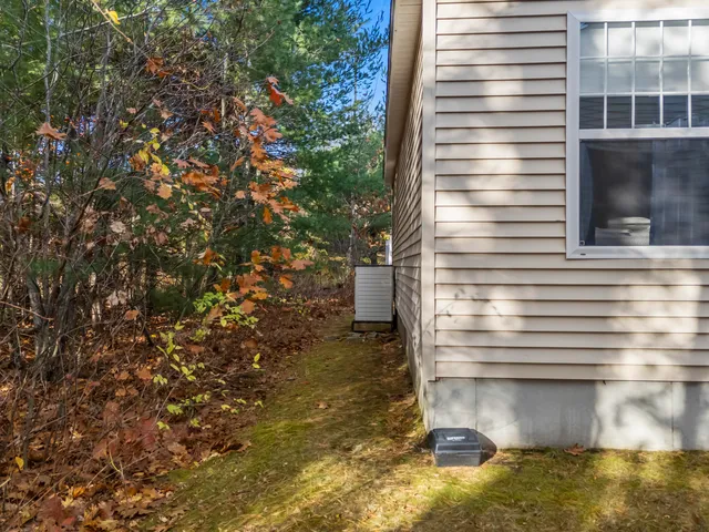 $274,900 | 412 Post Road, Unit 304, Wells, ME 04090