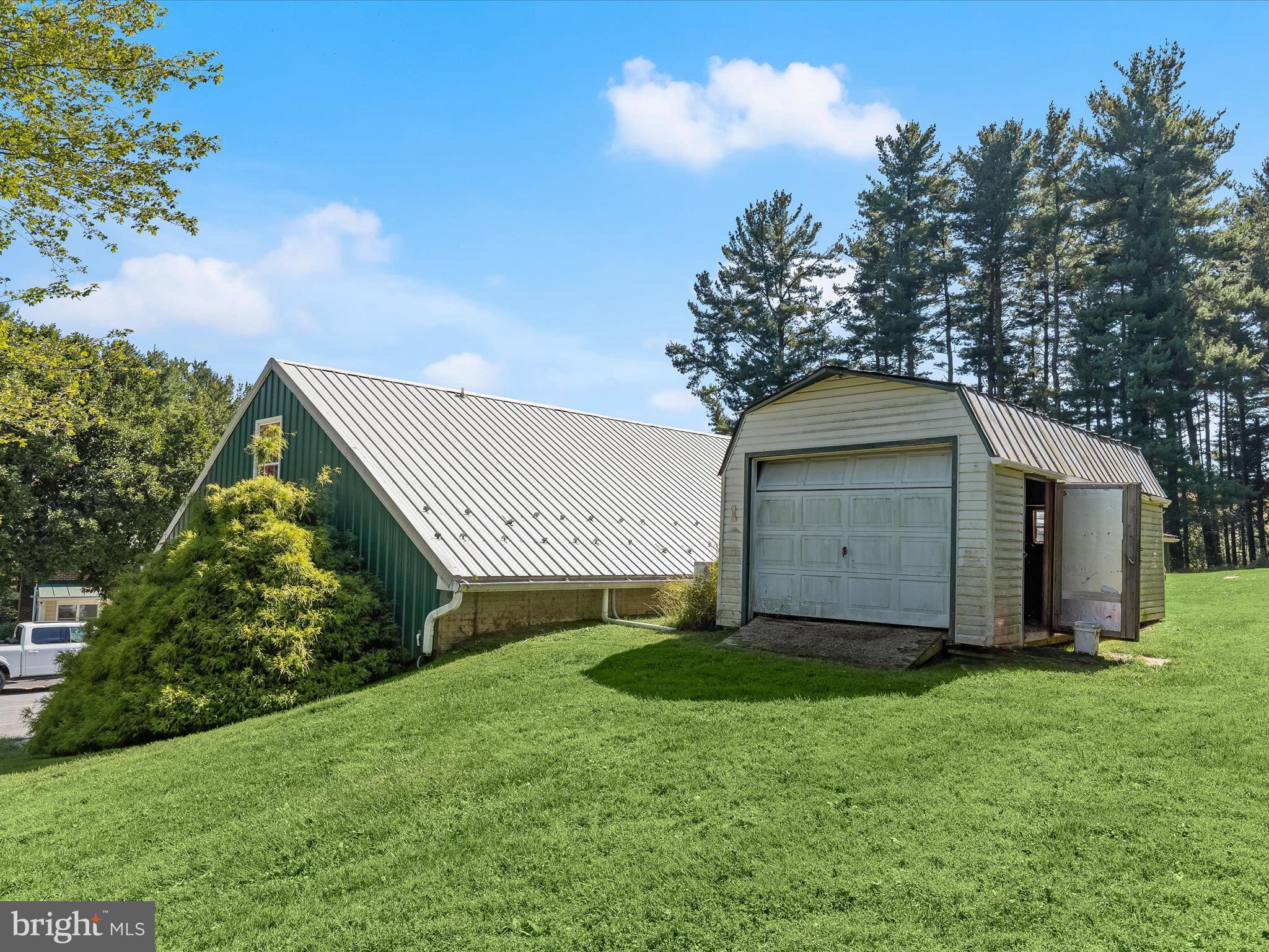 6270 Davis Road Woodbine, MD 21797 - Photo 58 of 88 Hay Shed
