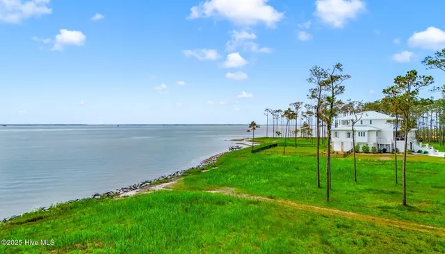 $400,000 | 770 Preservation Road, Oriental, NC 28571