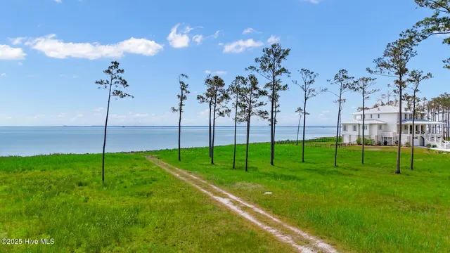 $400,000 | 770 Preservation Road, Oriental, NC 28571