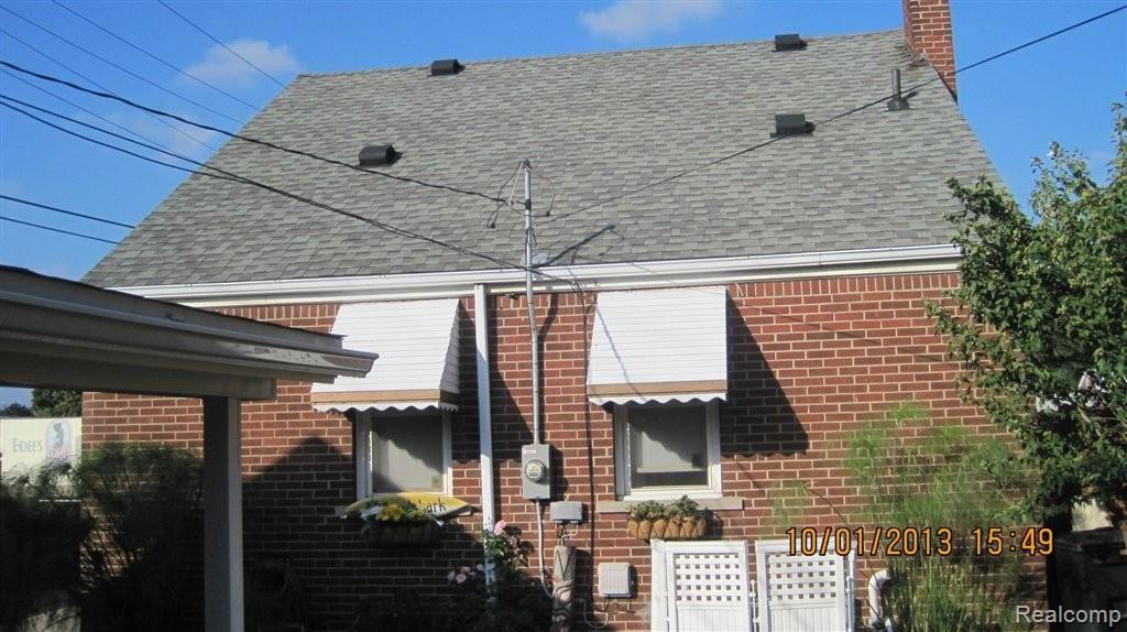 15815 Champaign Road Allen Park, MI 48101 - Photo 24 of 25 029.JPG