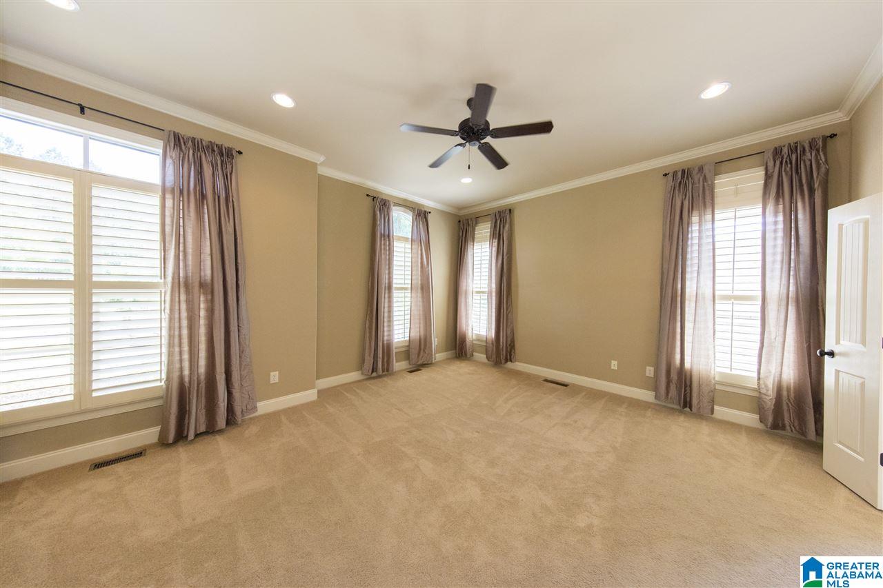 121 Lauchlin Way Pelham, AL 35124 - Photo 17 of 47