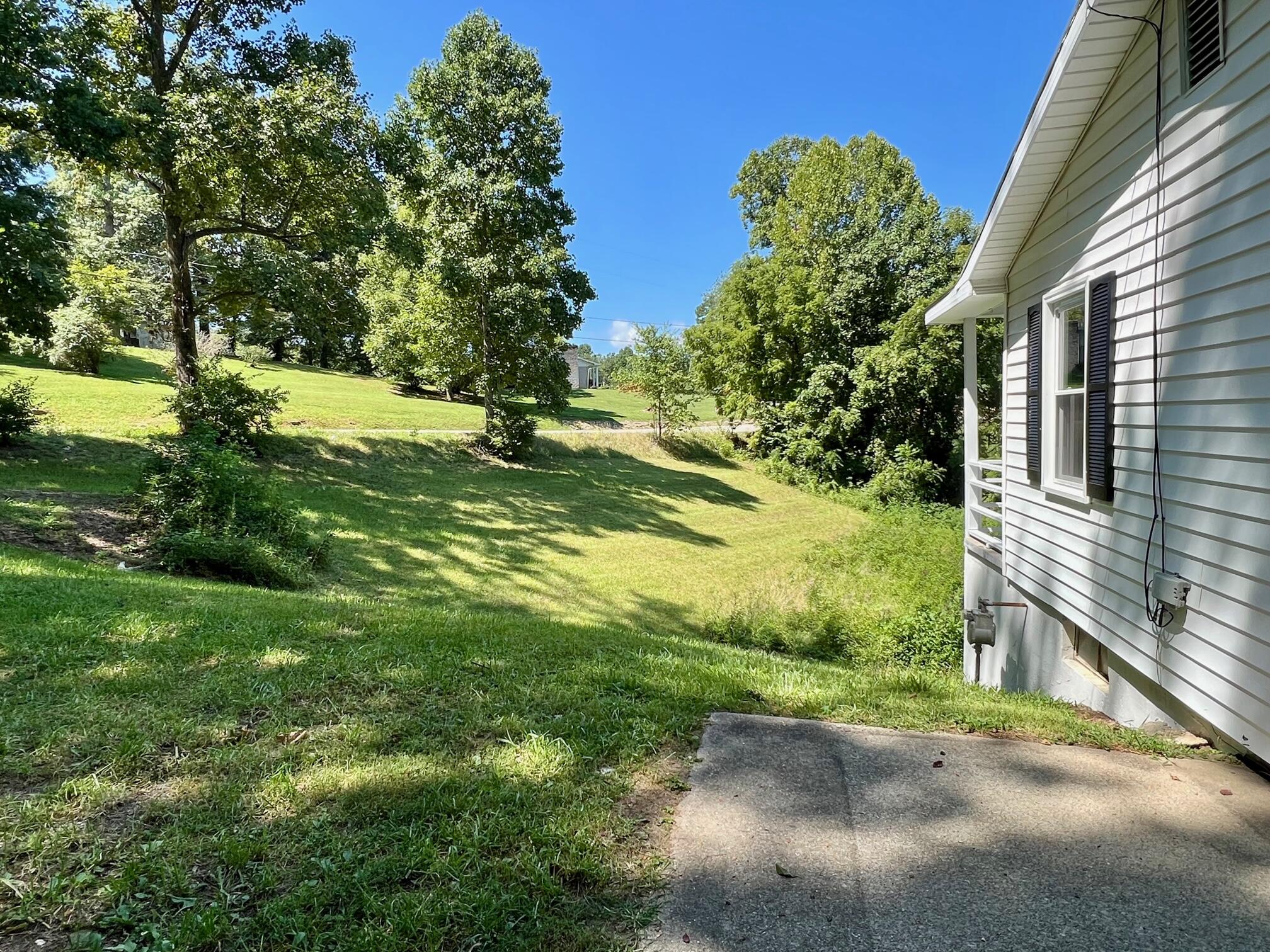 1019 Proctor Road Beattyville, KY 41311 - Photo 28 of 29 IMG_5496