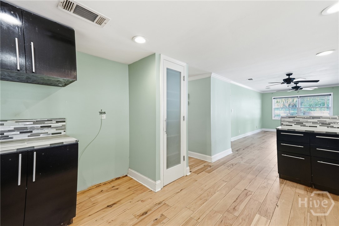 312 Sandy Springs Road Savannah, GA 31410 - Photo 10 of 32 Gallery Image 10
