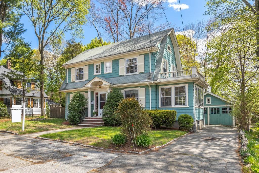 9 Hatch Road Medford, MA 02155 - Photo 3 of 32 Gallery Image 3