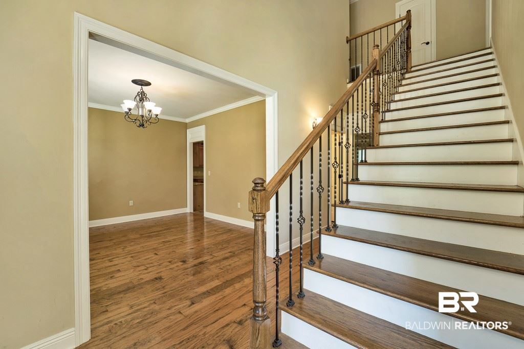 133 Sandy Shoal Loop Fairhope, AL 36532 - Photo 17 of 30 Staircase